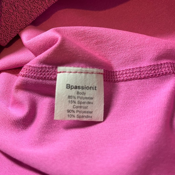 B•Passionit top size L NWOT - Picture 5 of 5